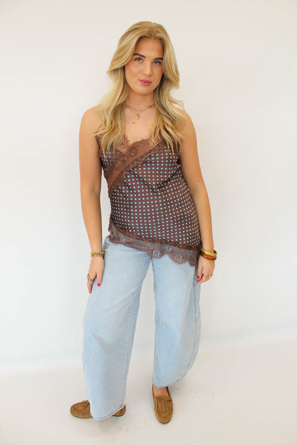 Asymmetrische top bruin | Saar