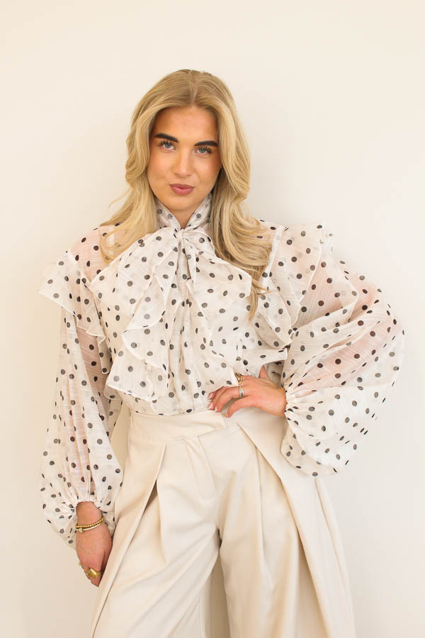 Blouse pofmouw stippen | Pieno