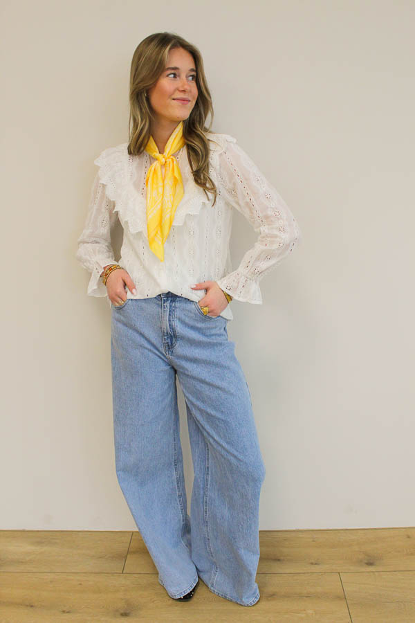 Broderie blouse wit | Emma - Afbeelding 3