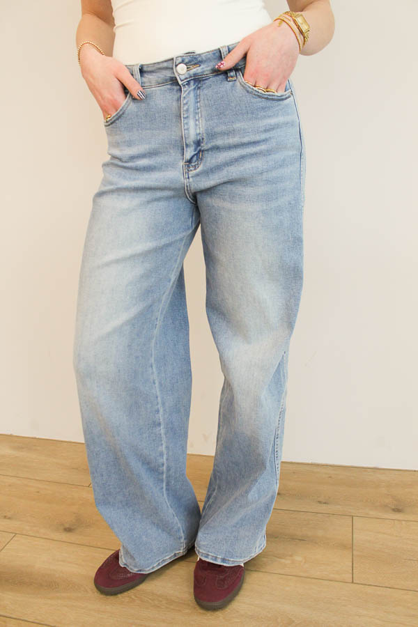 Dad fit jeans blauw | Jeanet - Afbeelding 2
