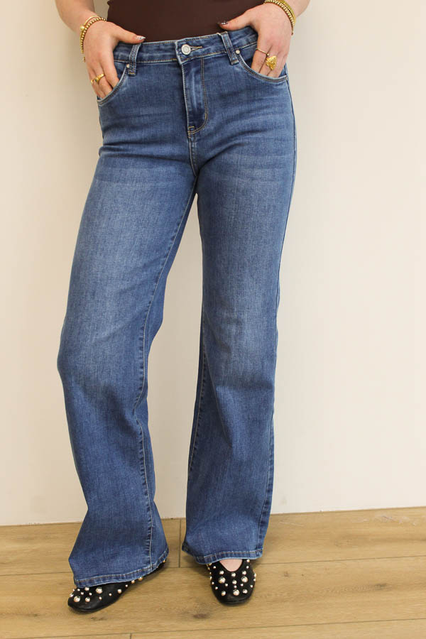 Flared jeans blauw | Hannah - Afbeelding 4