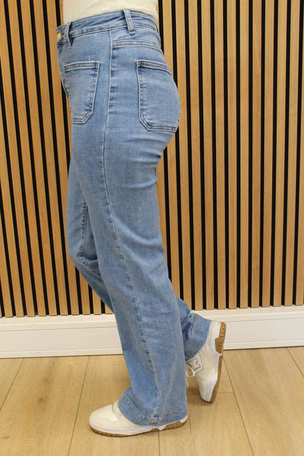 Flared jeans blauw | Kitty - Afbeelding 4
