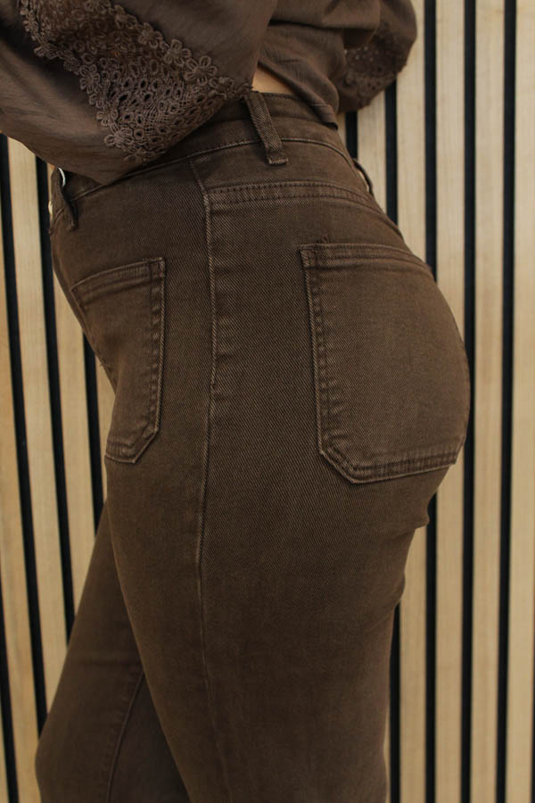 Flared jeans bruin | Kitty - Afbeelding 4