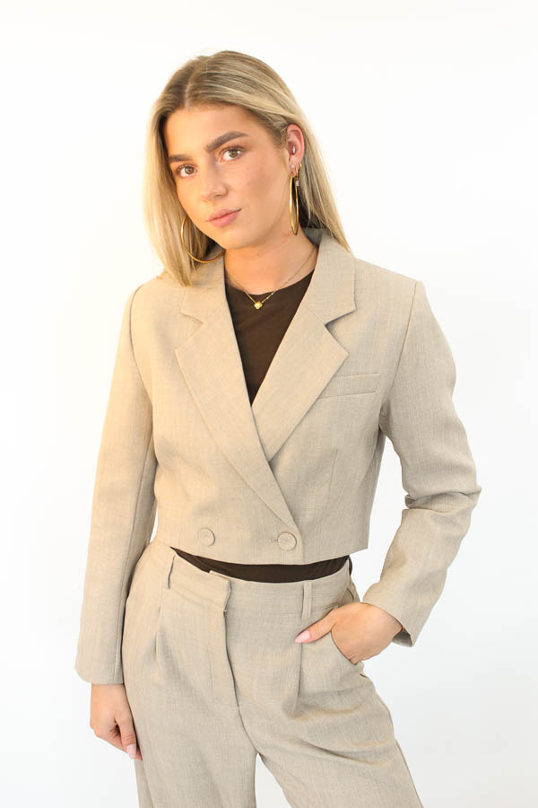 Korte blazer zand | Gina