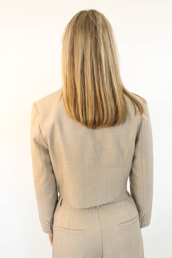 Korte blazer zand | Gina - Afbeelding 4