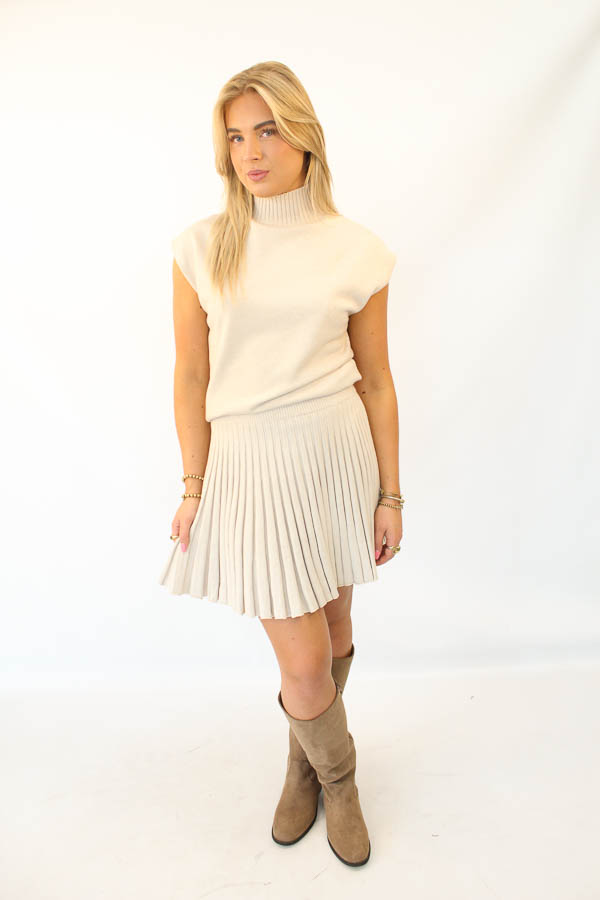 Korte plooirok beige | Flo