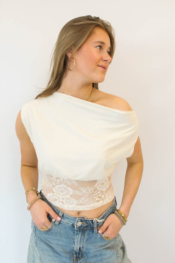 Lace top beige | Juultje - Afbeelding 1
