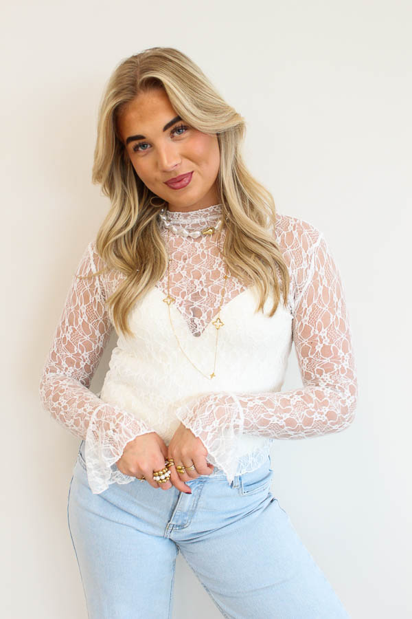 Lace top wit | Tess