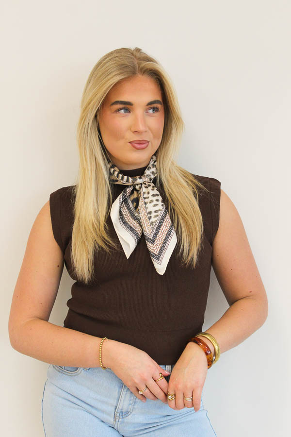 Mouwloos top choco | Brigit