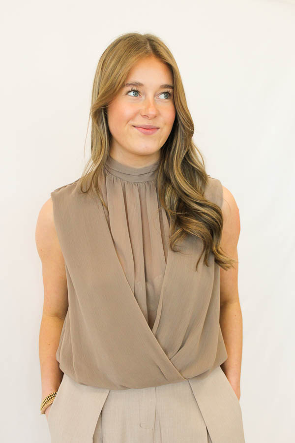 Mouwloos top taupe | Fancy