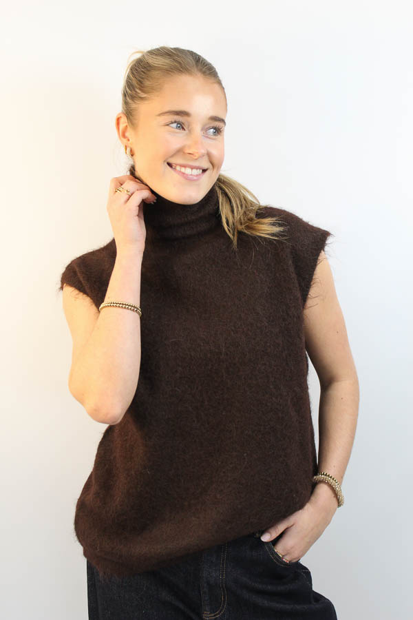 Mouwloze Coltrui bruin | Inez