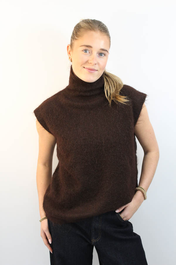 Mouwloze Coltrui bruin | Inez - Afbeelding 3