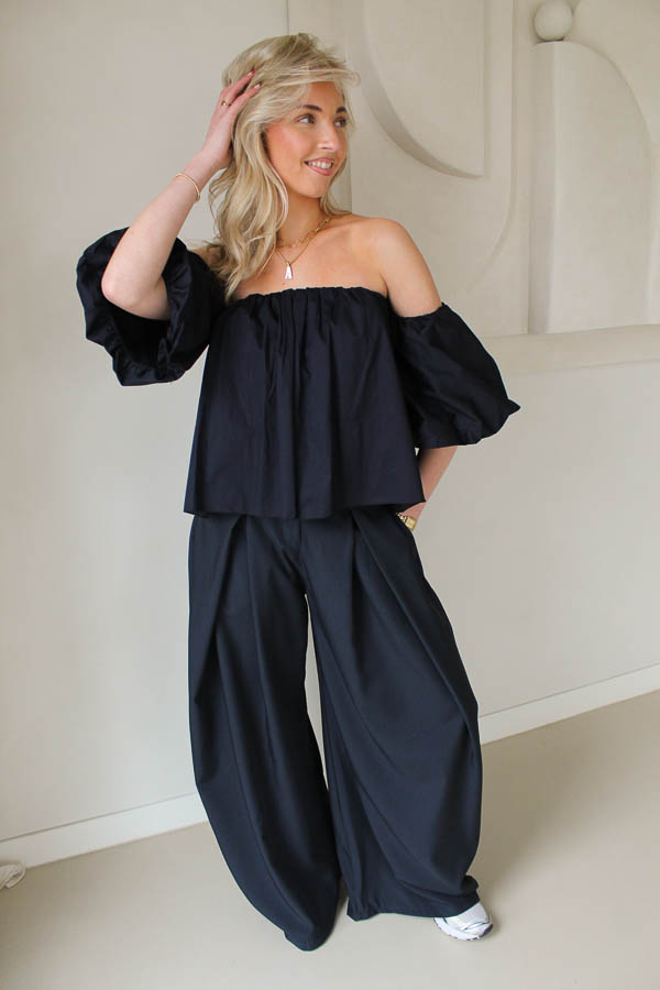 Off-shoulder top navy | Aniek