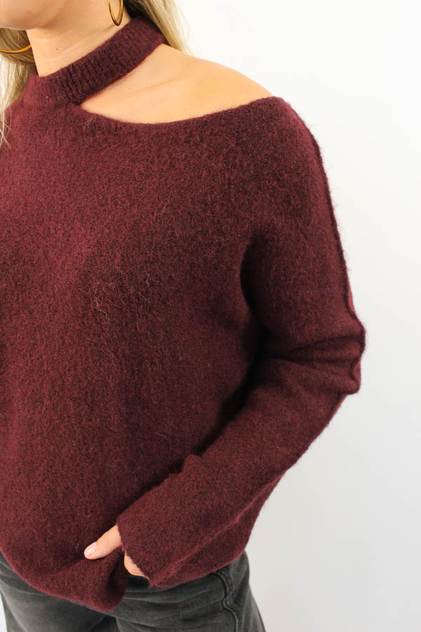 Open shoulder trui  burgundy | Pien - Afbeelding 3