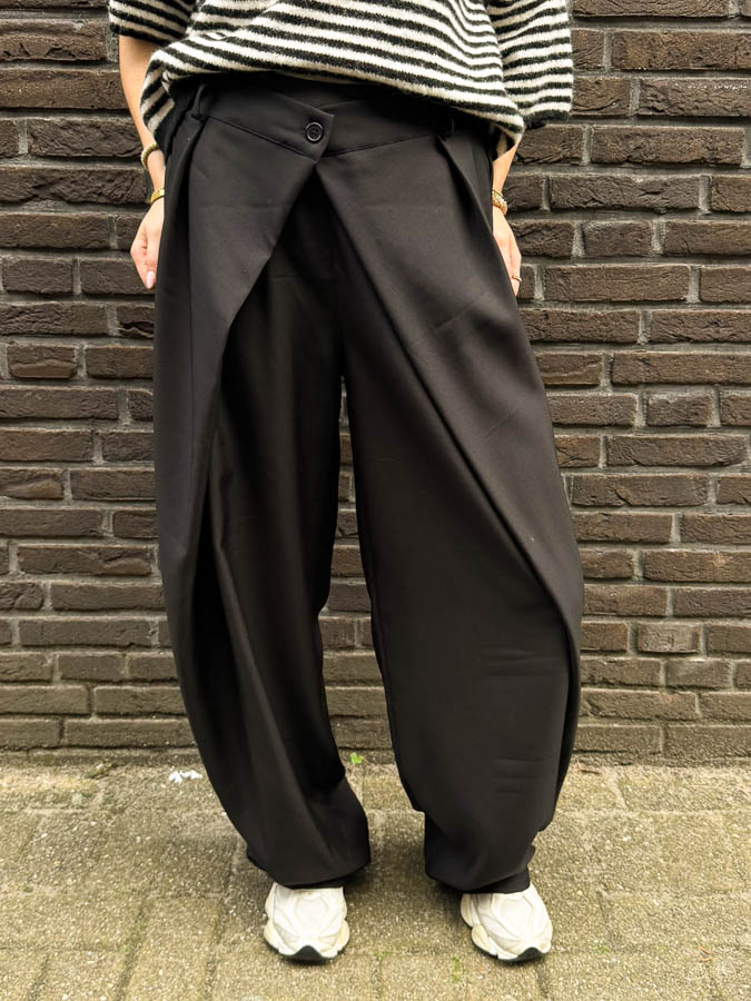 Overslag broek zwart | Sara - Afbeelding 1