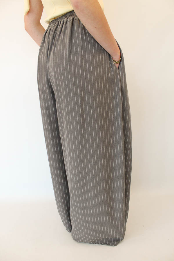 Pantalon plooi grijs | Monica - Afbeelding 2