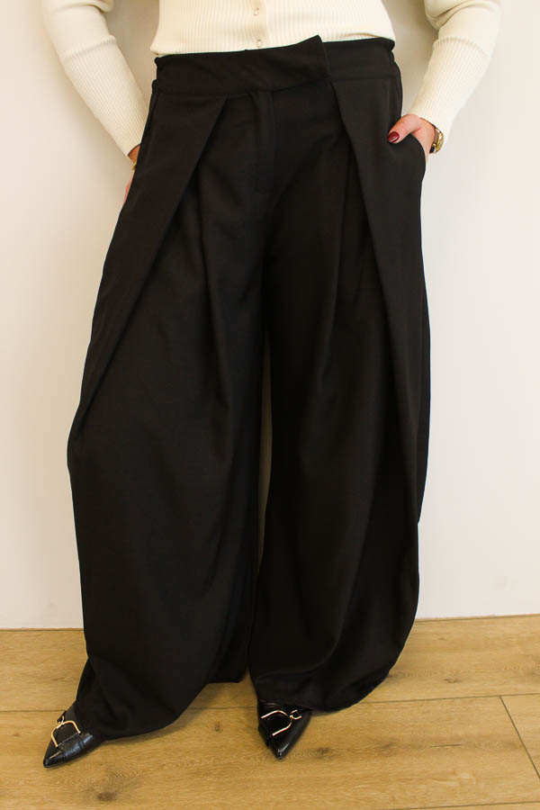 Pantalon plooi zwart | Elisa - Afbeelding 2