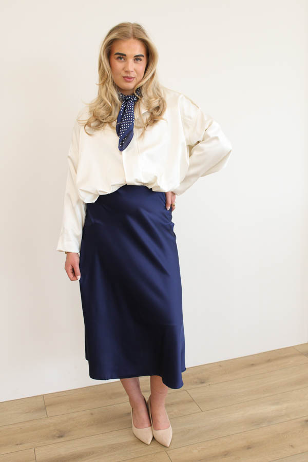 Satijnen rok navy | Isa