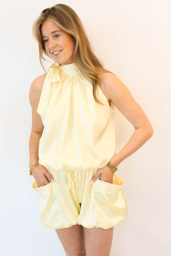 Satijnlook short geel | Amber - Afbeelding 1