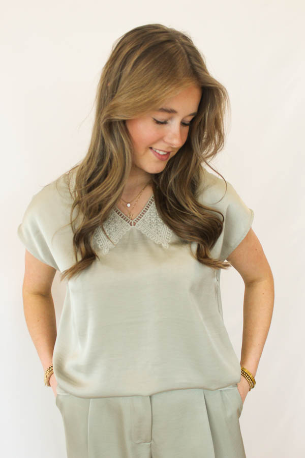 Satijnlook top mint | Elin