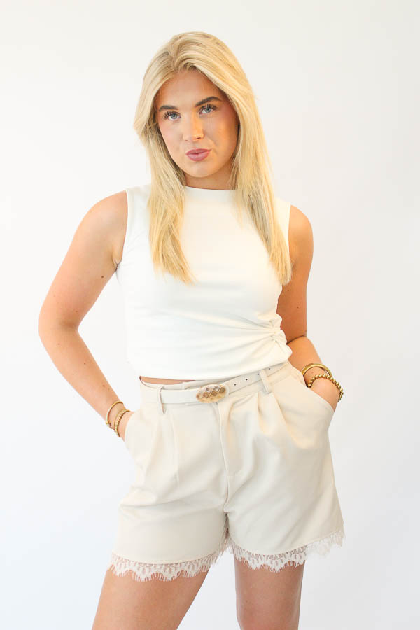 Short beige | Lina - Afbeelding 2