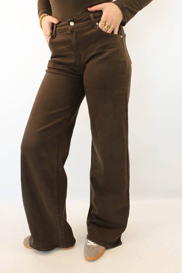 Tall wide leg jeans bruin | Iris
