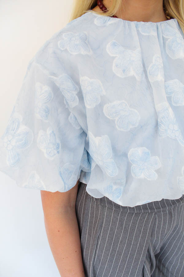 Top bloemenprint blauw | Nomi - Afbeelding 2