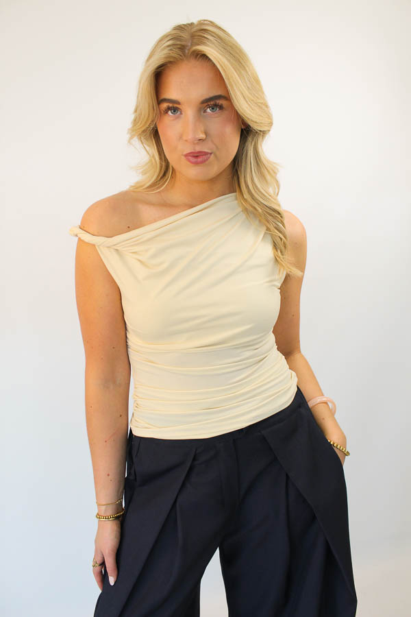 Top off-shoulder beige | Tara