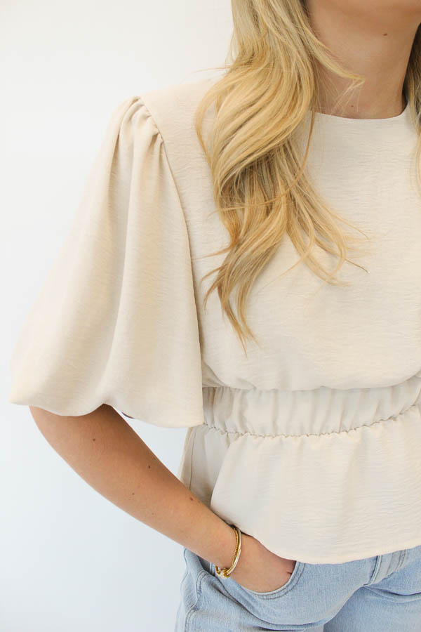 Top pofmouw beige | Bree - Afbeelding 3