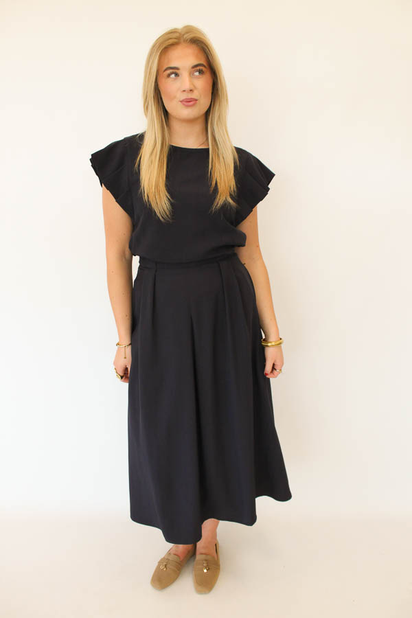  Top ronde hals navy | Carla - Afbeelding 2