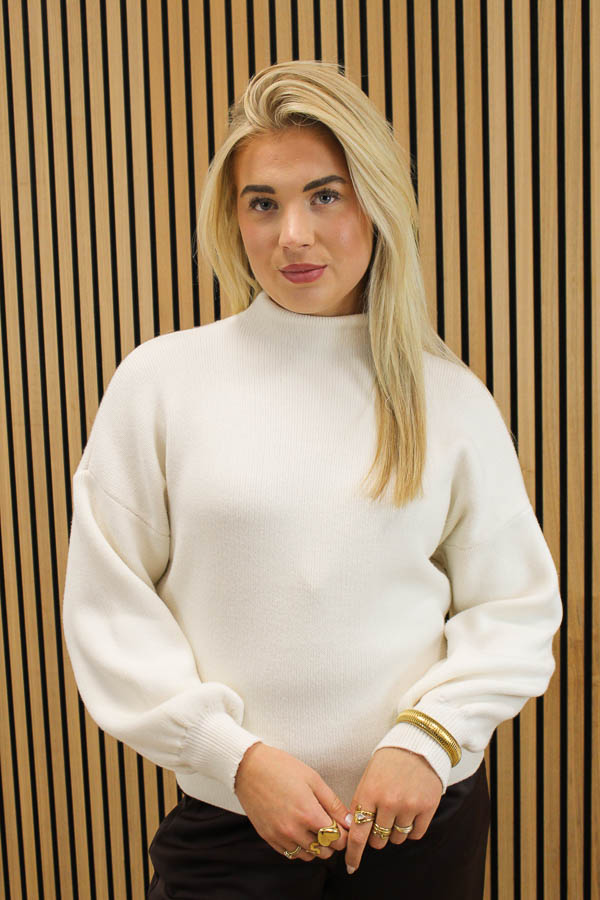 Trui volant mouwen beige | Amalia 