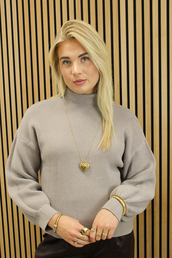Trui volant mouwen taupe | Amalia  - Afbeelding 3