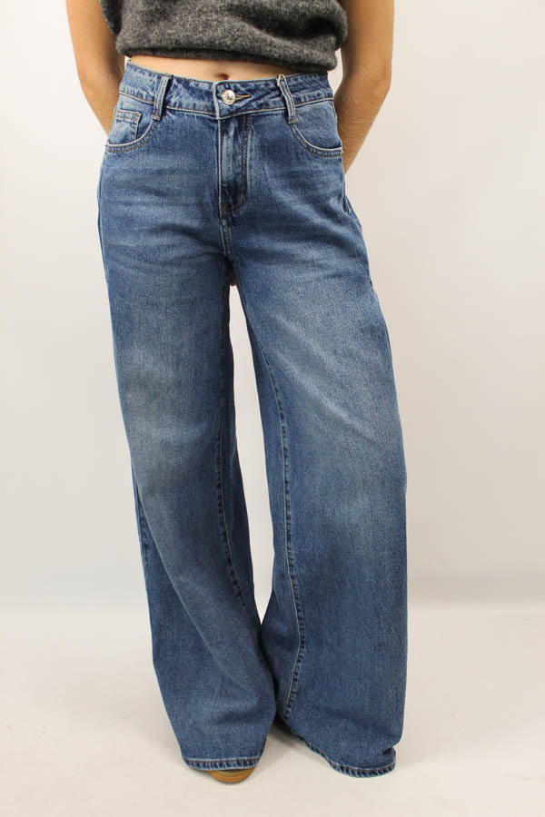 Wide jeans met plooi blauw  | Mia 