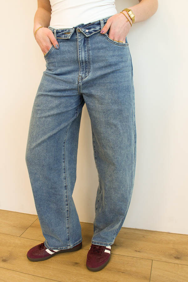Wide jeans omgeslagen taille