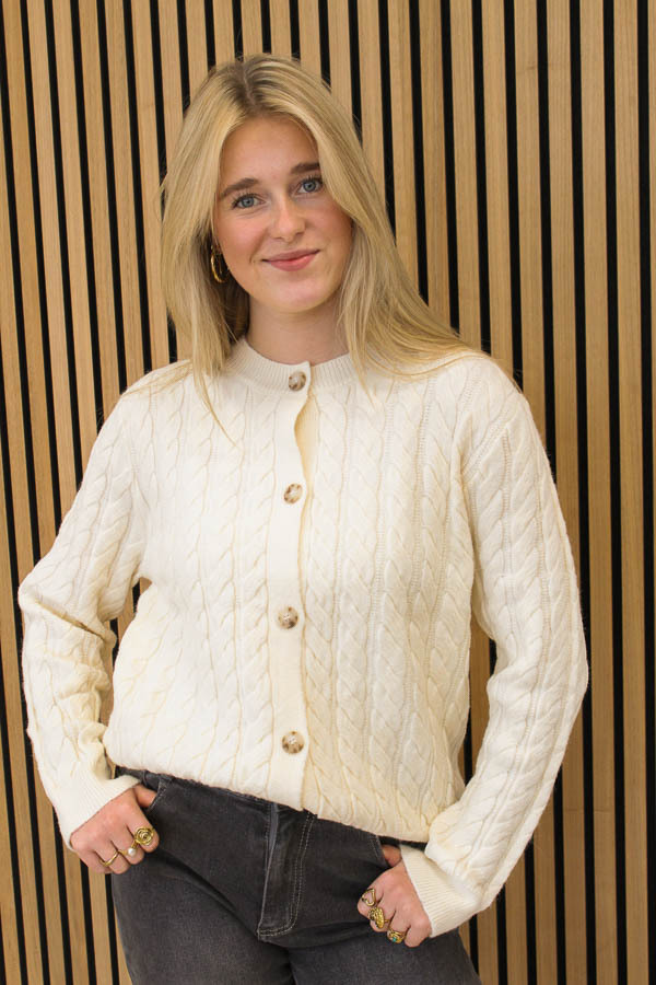 Kabel_vest_ecru_-_Irma-2