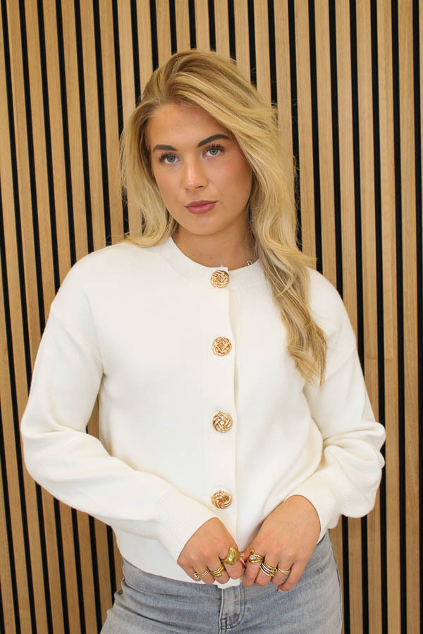 Vest_gouden_knoop_ecru_-_Milly-7031
