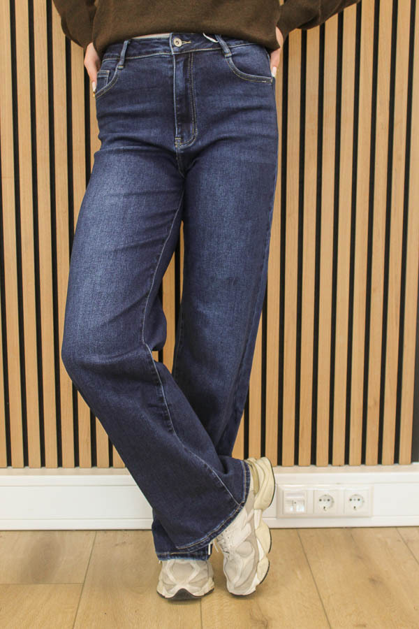 Wide_leg_jeans_donkerblauw_-_Hello_Miss_1-4