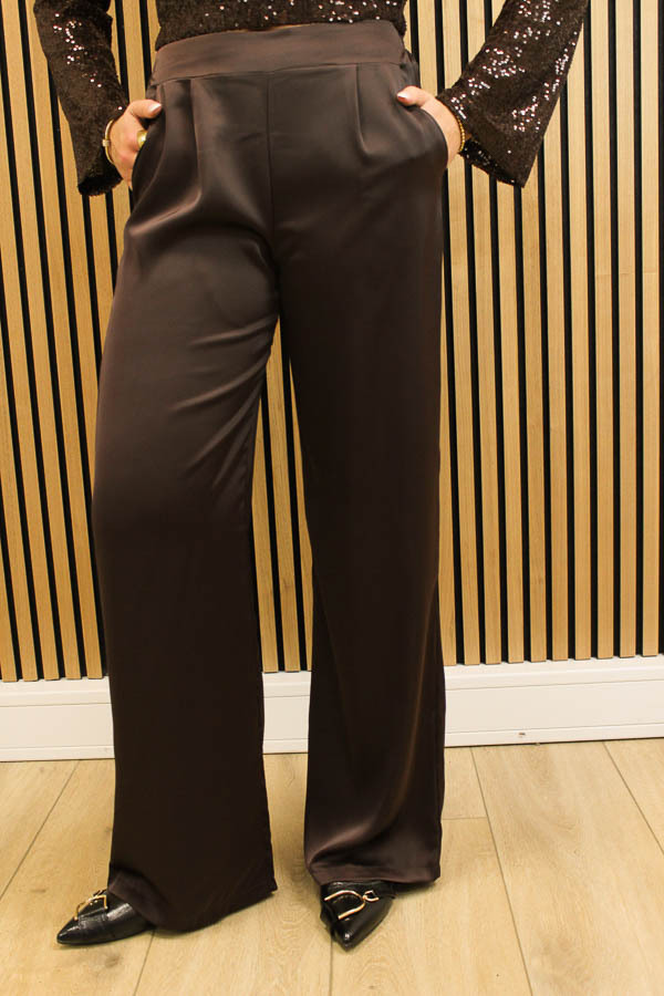 Satijnen_broek_bruin_-_Carlijn-7681
