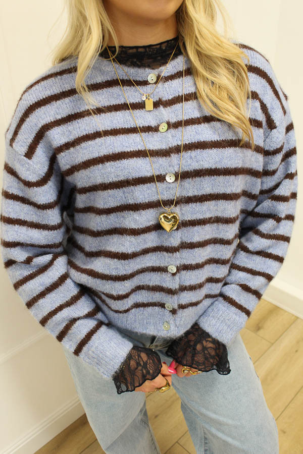 Gebreid_vest_blauw_-_Emily-8205