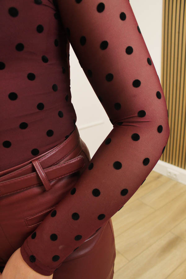 Mesh_dots_top_bordeaux_-_Polka_3-8326