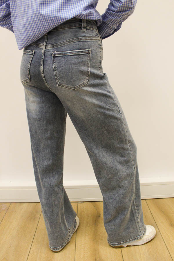 Straight_jeans_blauw_-_Lauren_1-9219