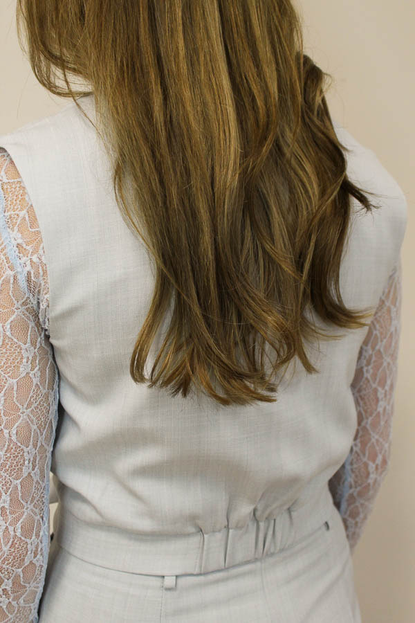 Cropped_gilet_lichtblauw_-_Ellis_2-9527