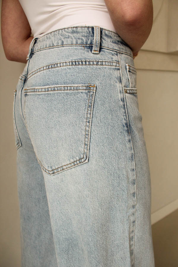 Wide_balloon_blauw_-_Tessa_2-9687