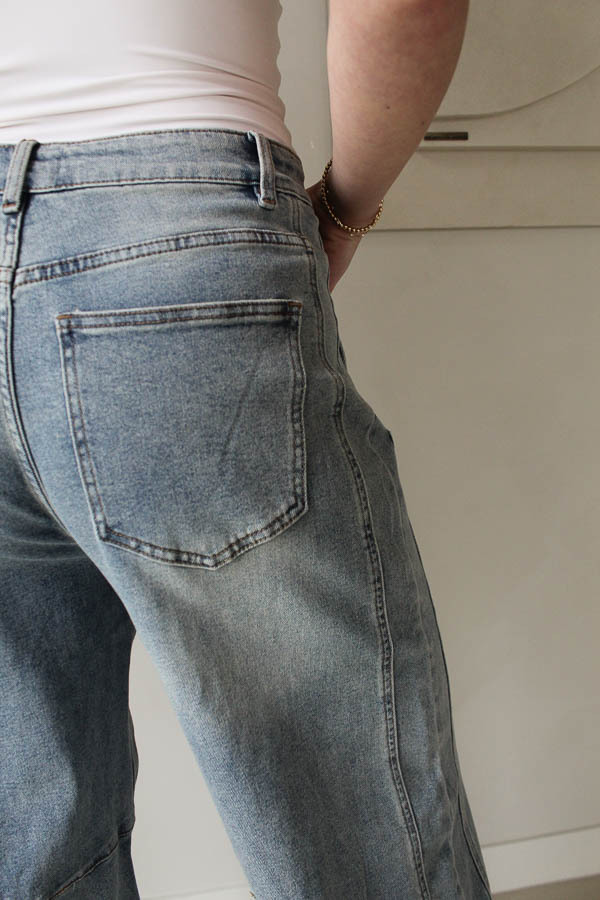 Balloon_jeans_blauw_-_Karlijn_3-9700