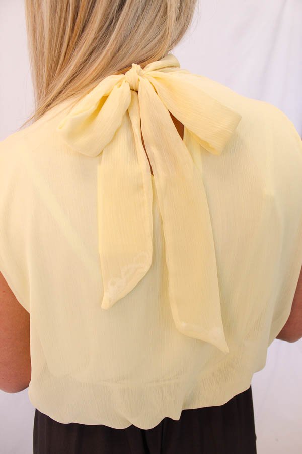 Mouwloos_top_geel_-_Fancy_2-0680