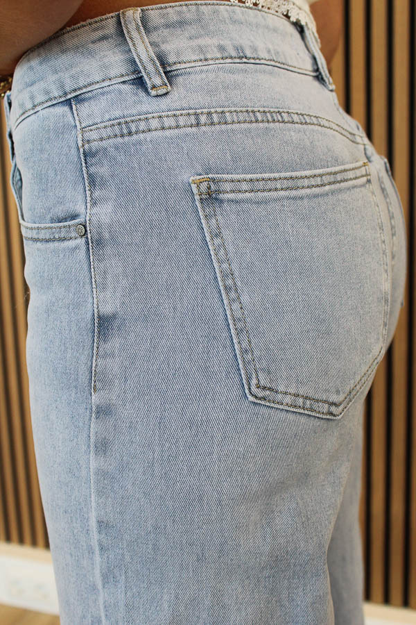 Tall_wide_jeans_blauw_-_Sissy_2_1_van_1