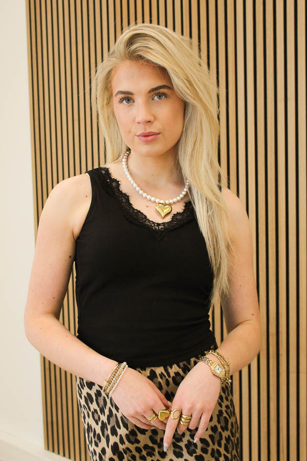 Topje_kant_zwart_-_Raisa-17