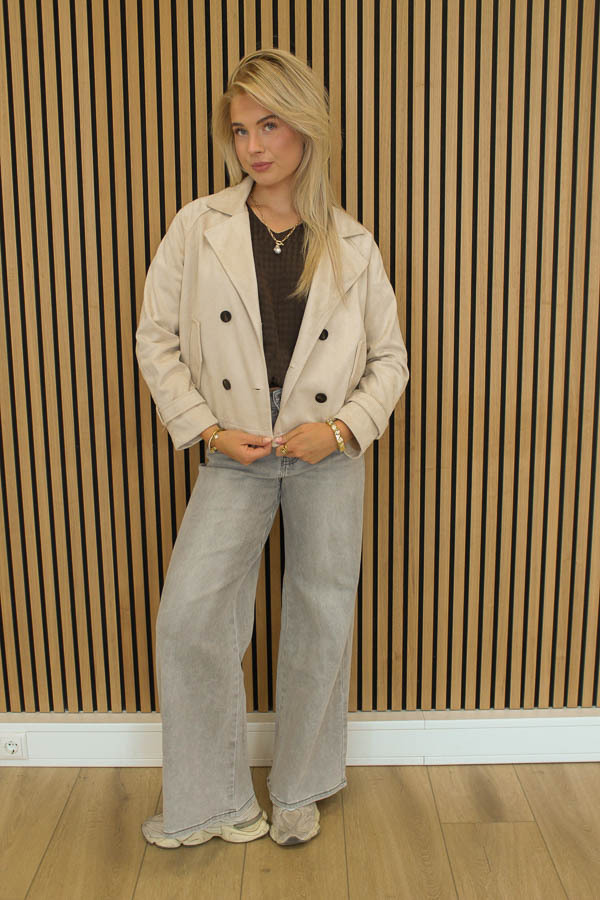 Korte_trenchcoat_beige_-_Aya_2-5730