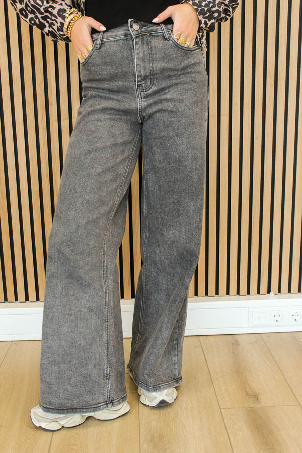 Wide_leg_jeans_donker_grijs_-5702