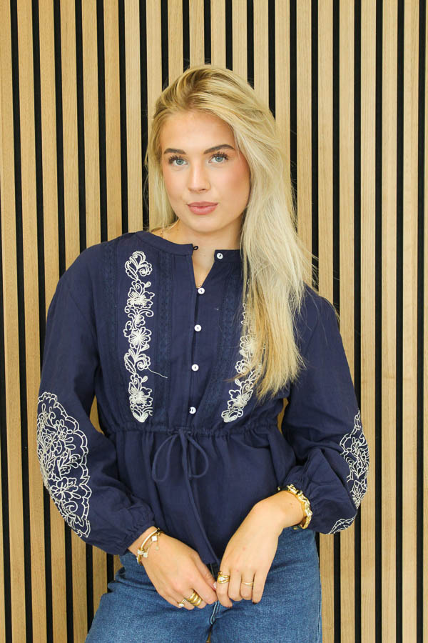 Blouse_borduursel_marine_-_Yola-5660
